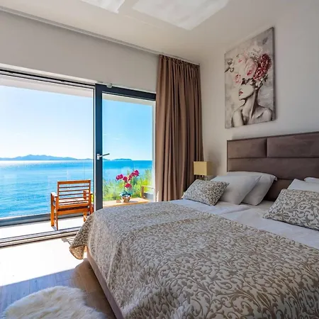 Luxury Seafront Blue Planet Korcula With Pool فيلة *