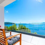 Luxury Seafront Blue Planet Korcula With Pool *