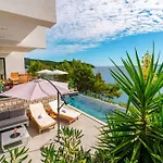 Вилла Luxury Seafront Blue Planet Korcula With Pool Blato (Korcula)