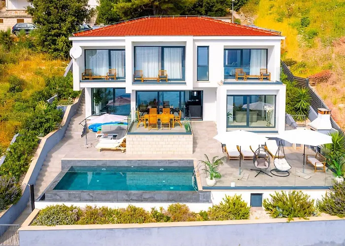 Villa Luxury Seafront Blue Planet Korcula With Pool *