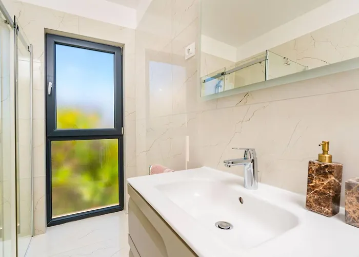 Luxury Seafront Blue Planet Korcula With Pool Villa *